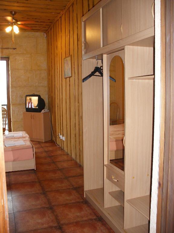 Tvirtove Prie Didziulio Dedeliskes Quarto foto